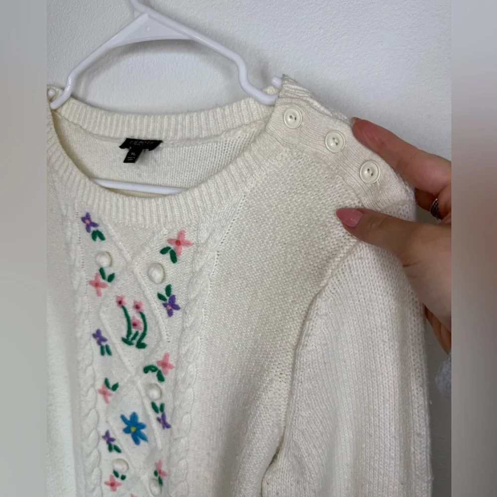 Talbots embroidered flower sweater - M petite